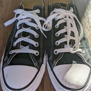 Black Converse